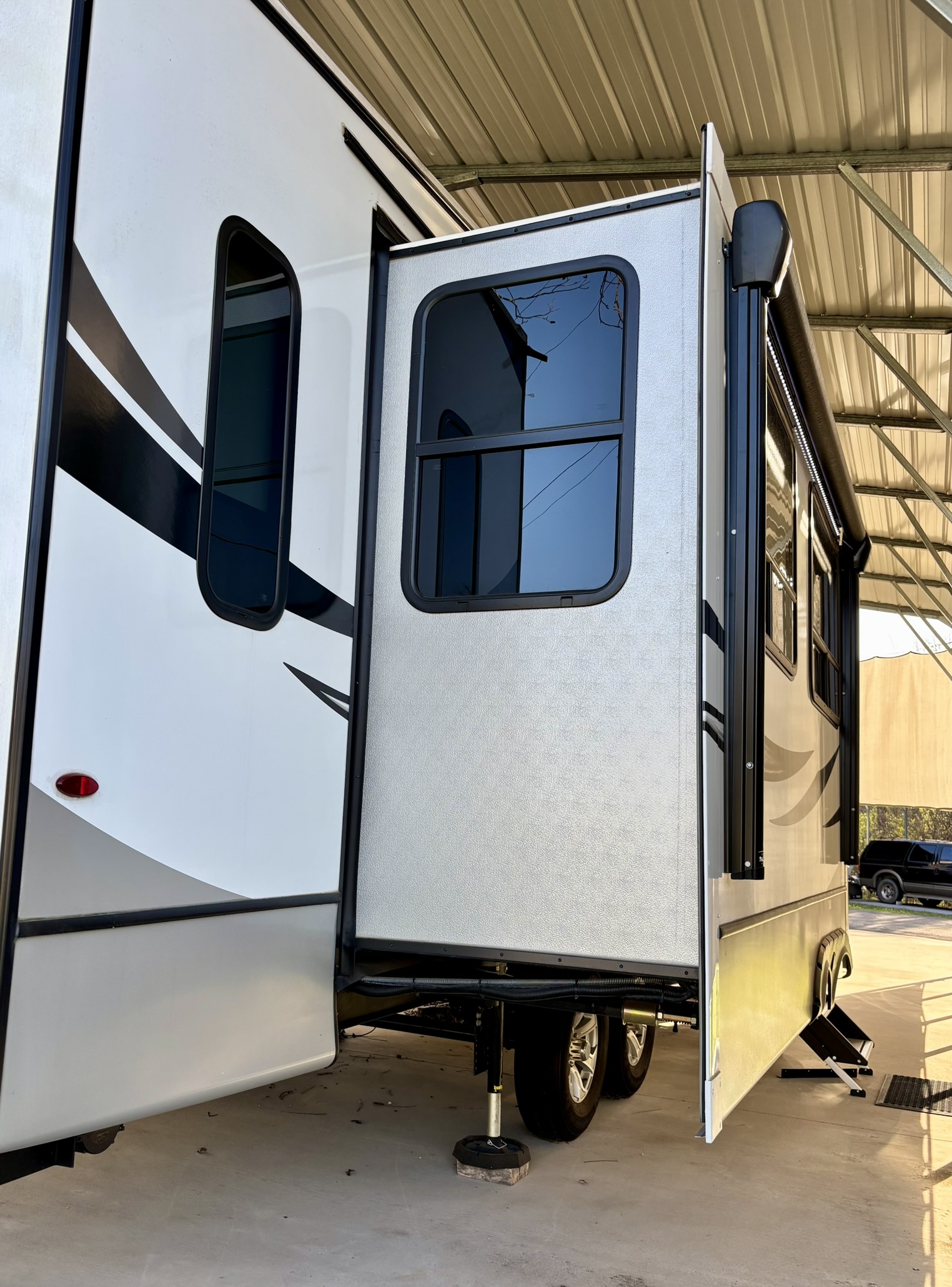 Keep Your RV Slide-Outs Operating Smoothly and Securely: Preventing Damage and Ensuring Longevity